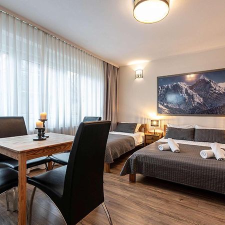 Liberta Inn - Pokoje Goscinne Zakopane Rom bilde