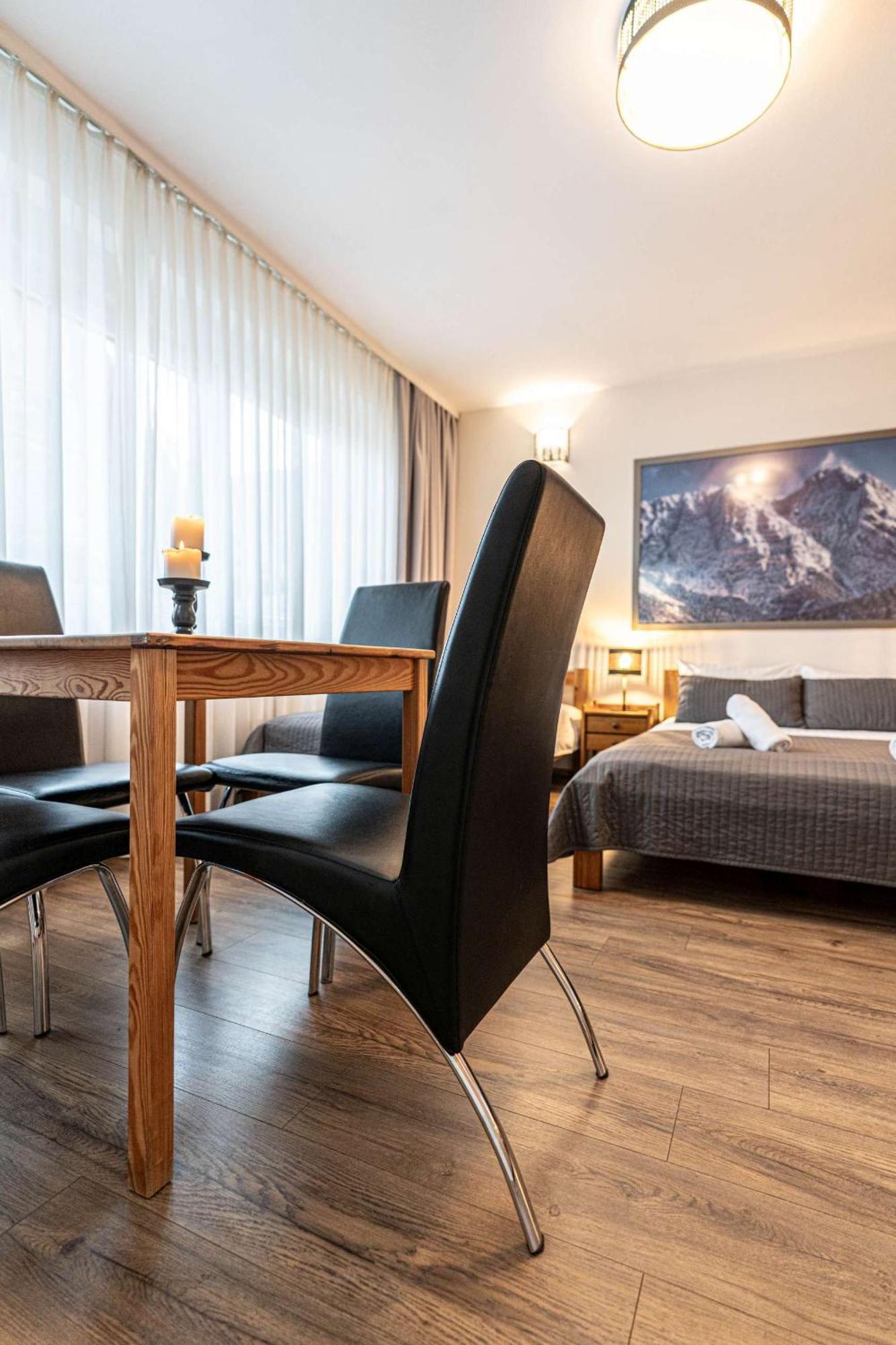Liberta Inn - Pokoje Goscinne Zakopane Rom bilde